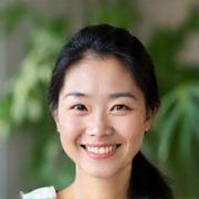 Mori Hana創設者、田中恵美の笑顔のポートレート